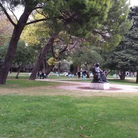 Ana With Garden, In The Heart Of דירה